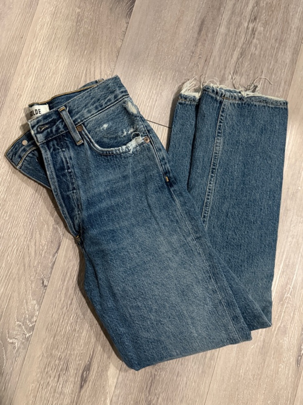 Agolde Riley High Rise Straight Crop Jeans - Picture 2 of 5